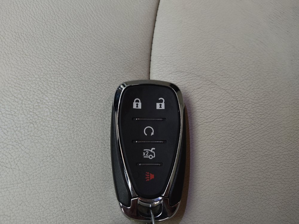 Used 2020 Chevrolet Malibu LT w/ Leather Package FWD image 32