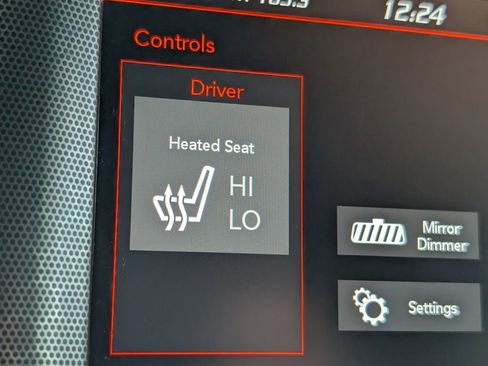 Used 2018 Dodge Charger SXT Plus RWD image 29