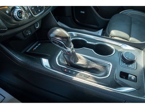 Used 2022 Chevrolet Traverse Premier w/ Redline Edition FWD image 26