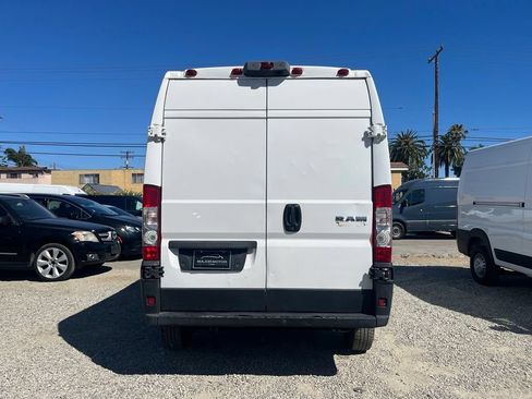 Used 2019 RAM ProMaster 2500 FWD image 7