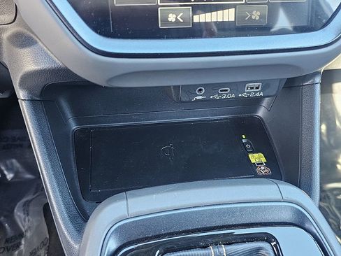 Certified 2025 Subaru Crosstrek 2.5i Sport w/ Crosstrek Mirror Package image 28