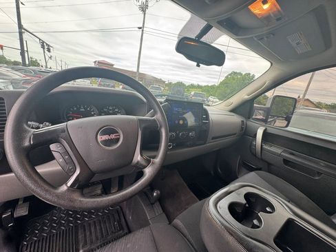 Used 2011 GMC Sierra 1500 SL AWD/4WD image 14