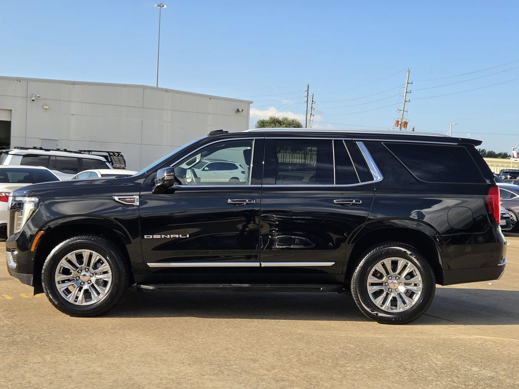 Used 2025 GMC Yukon Denali AWD/4WD image 6