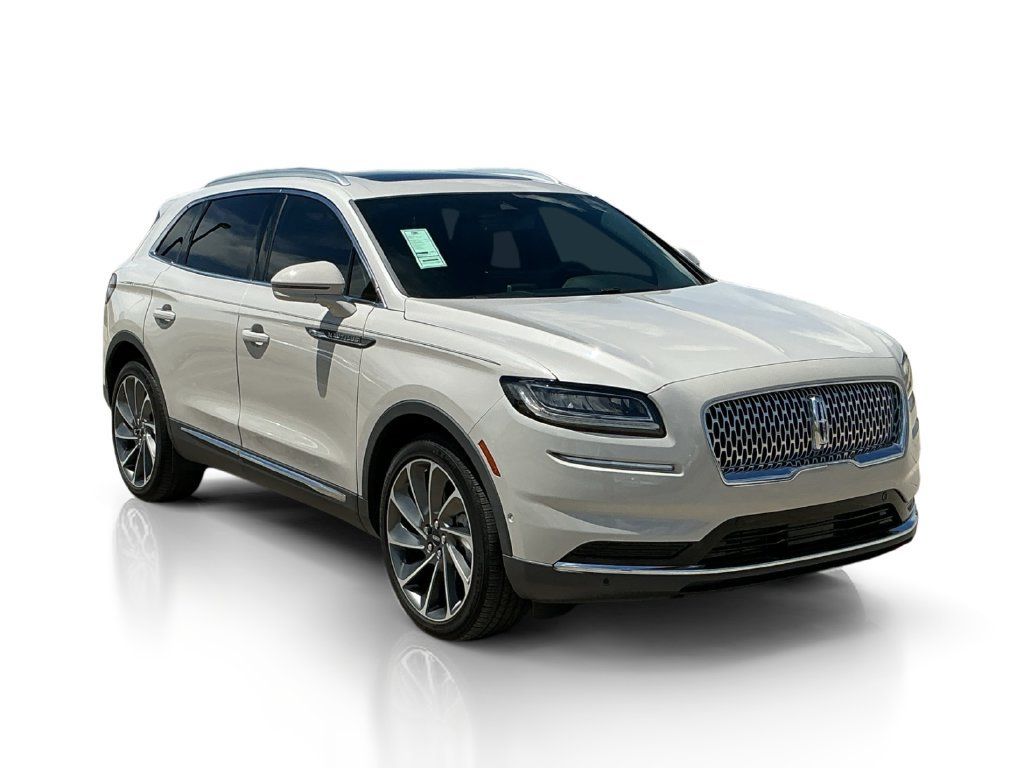 Used 2023 Lincoln Nautilus Reserve w/ Equipment Group 201A FWD image 1