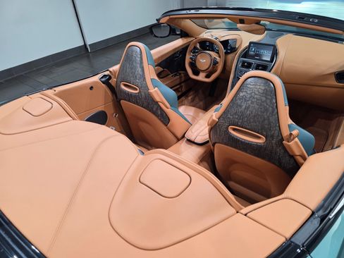 Used 2023 Aston Martin DBS Superleggera Volante image 20
