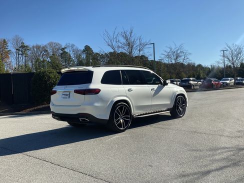 Used 2020 Mercedes-Benz GLS 580 4MATIC image 3