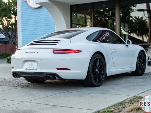 Used 2012 Porsche 911 Carrera S w/ Premium Pkg image 6