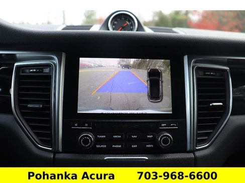 Used 2017 Porsche Macan S image 13