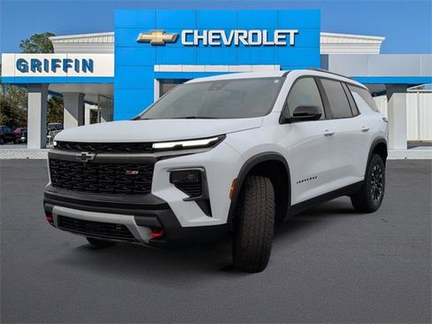 New 2026 Chevrolet Traverse Z71 w/ Enhanced Driving Package image 11