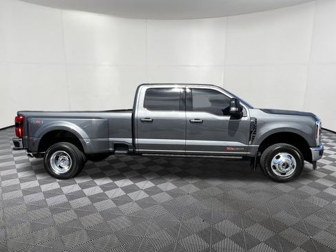 Used 2025 Ford F350 Lariat w/ Camper Package AWD/4WD image 7
