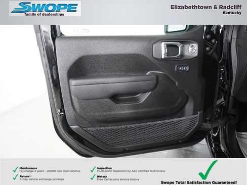 New 2025 Jeep Gladiator Sport image 13