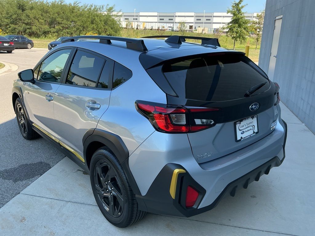 Used 2025 Subaru Crosstrek 2.5i Sport AWD/4WD image 9