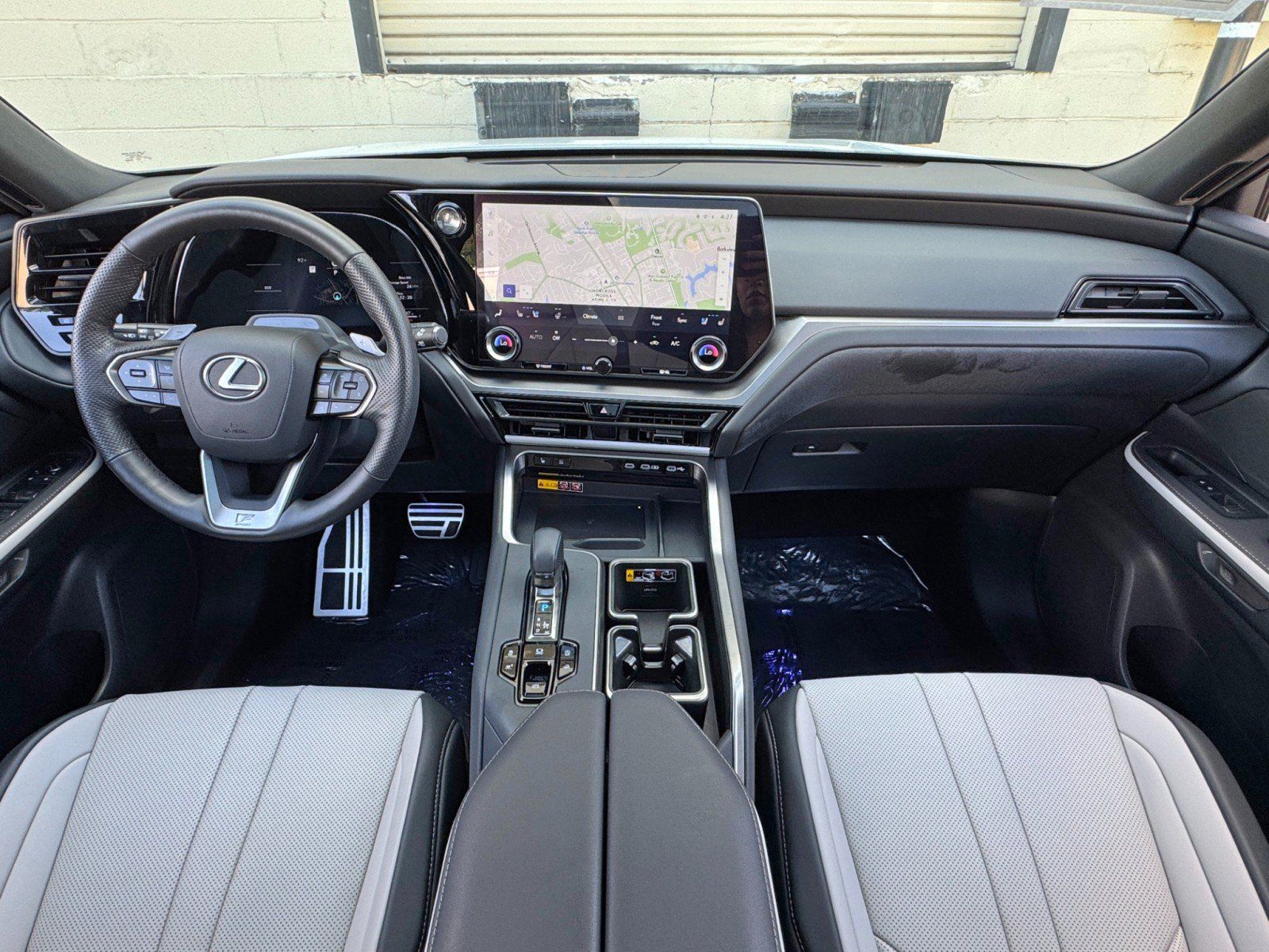 Used 2025 Lexus TX 350 AWD w/ Technology Package image 13