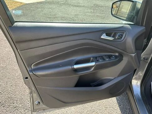 Used 2014 Ford Escape Titanium image 22