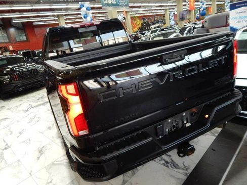 Used 2025 Chevrolet Silverado 2500 High Country w/ High Country Premium Package image 10
