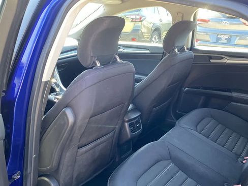 Used 2013 Ford Fusion SE image 16