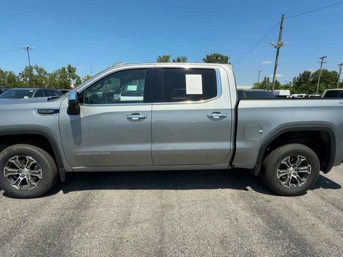 Certified 2025 GMC Sierra 1500 SLT AWD/4WD image 5