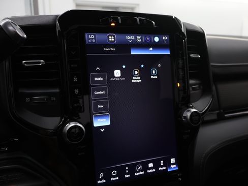 Used 2023 RAM 2500 Limited AWD/4WD image 68