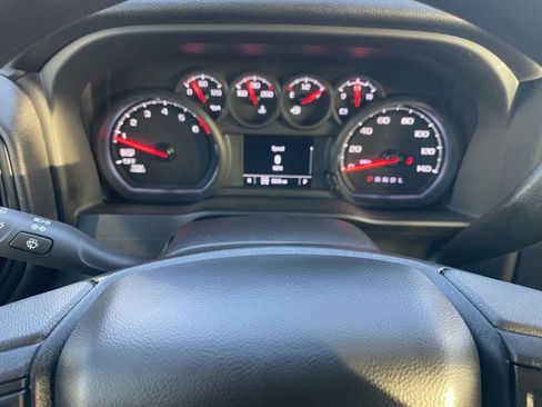 Used 2025 Chevrolet Silverado 1500 Custom Trail Boss image 35