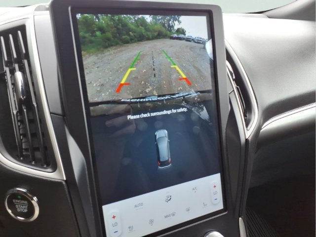Used 2024 Ford Edge ST-Line AWD/4WD image 18