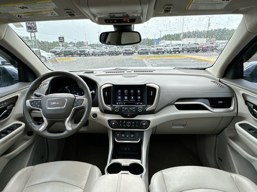 Used 2018 GMC Terrain Denali w/ Advanced Safety Package FWD image 3