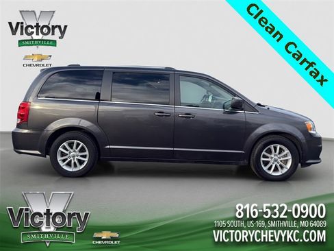 Used 2019 Dodge Grand Caravan SXT image 7