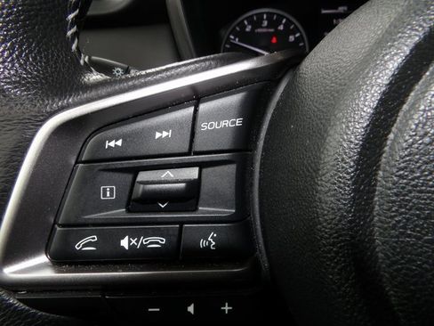 Used 2023 Subaru Outback Limited image 42