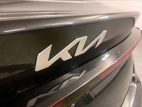 Used 2025 Kia K5 LXS FWD image 29