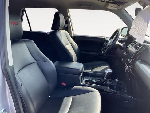 Used 2021 Toyota 4Runner TRD Off-Road Premium image 17