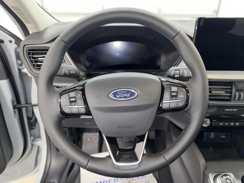 New 2026 Ford Escape SE w/ PHEV Premium Package image 18