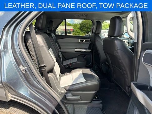 Used 2024 Ford Explorer XLT w/ Equipment Group 202A AWD/4WD image 14
