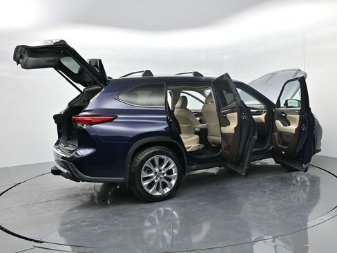 Used 2020 Toyota Highlander Limited image 73