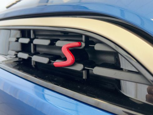 Certified 2025 MINI Cooper S image 33