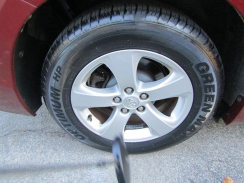 Used 2017 Toyota Sienna LE image 17