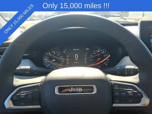 Used 2024 Jeep Compass Limited w/ Sun and Sound Group image 20