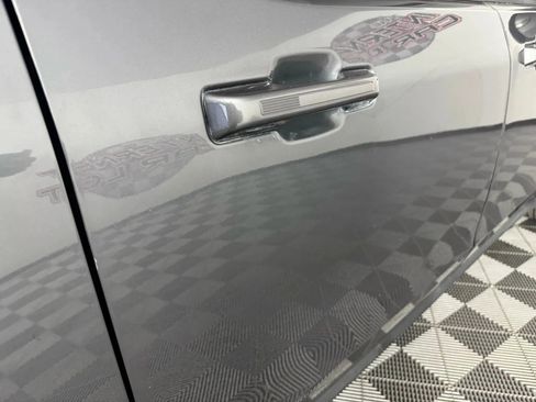 Used 2022 Ford Maverick Lariat image 28