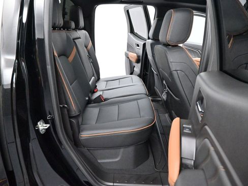 Used 2025 GMC Canyon AT4 w/ Technology Plus Package image 35