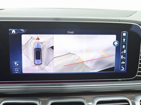 Used 2024 Mercedes-Benz GLS 63 AMG 4MATIC image 22