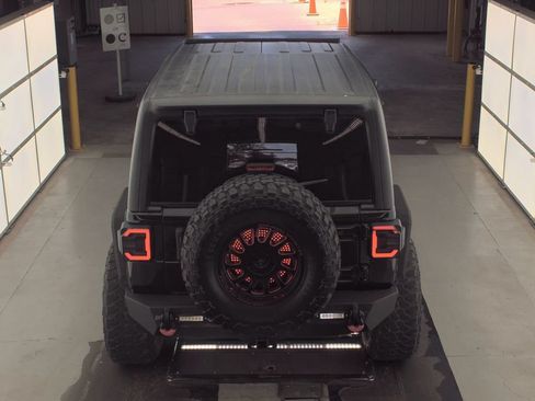 Used 2021 Jeep Wrangler Unlimited Rubicon AWD/4WD image 5
