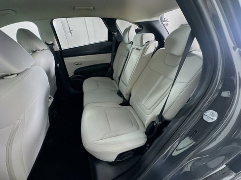 Used 2025 Hyundai Tucson SEL FWD image 27