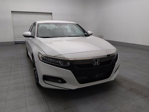 Used 2018 Honda Accord Sport image 14