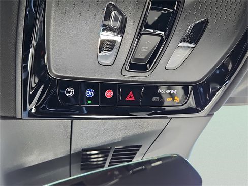 New 2024 Cadillac Lyriq Luxury image 27