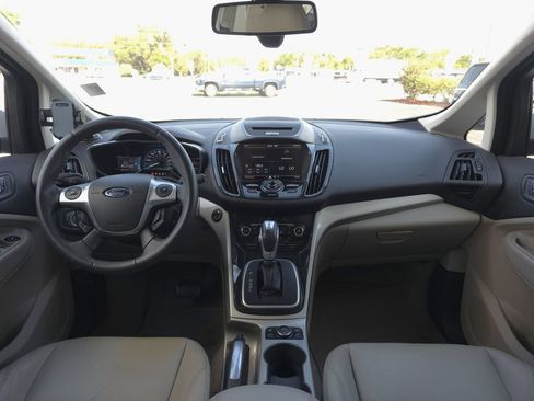 Used 2014 Ford C-MAX SEL w/ Equipment Group 302A FWD image 17