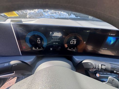 Used 2025 Hyundai Sonata SEL image 37