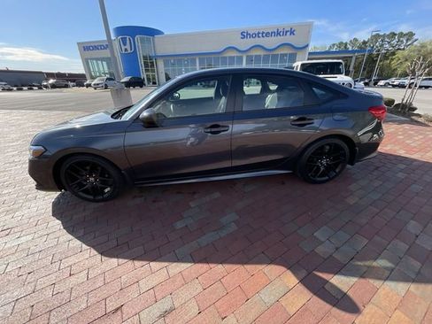 Certified 2023 Honda Civic Sport image 31