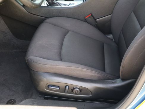 Used 2024 Chevrolet Malibu LT FWD image 12