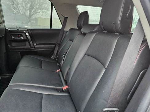 Used 2024 Toyota 4Runner TRD Off-Road Premium image 21