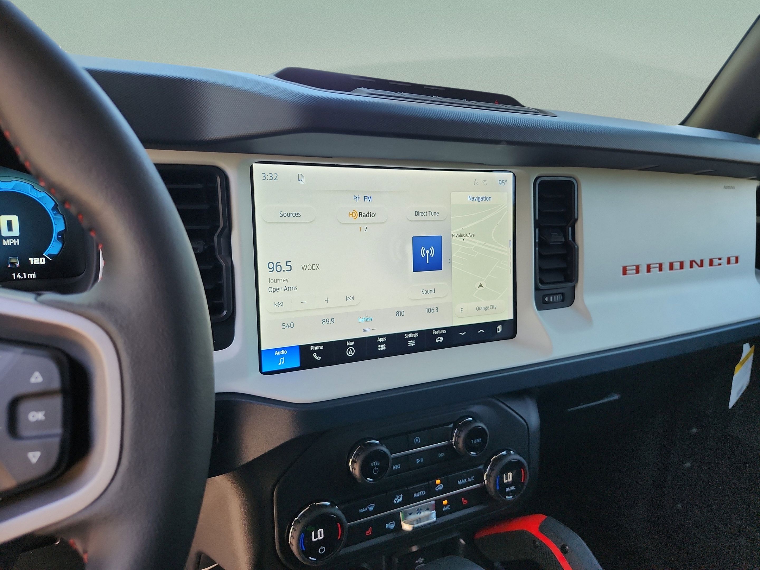 New 2026 Ford Bronco Heritage Edition AWD/4WD image 11