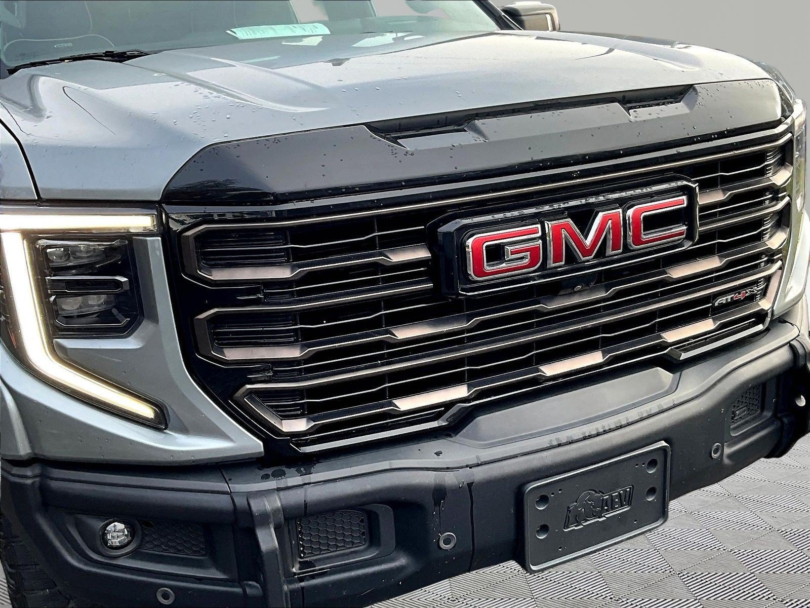 Used 2023 GMC Sierra 1500 AT4X w/ AT4X AEV Edition AWD/4WD image 33