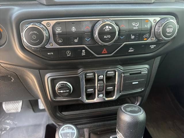 Used 2023 Jeep Wrangler Unlimited Sport AWD/4WD image 14